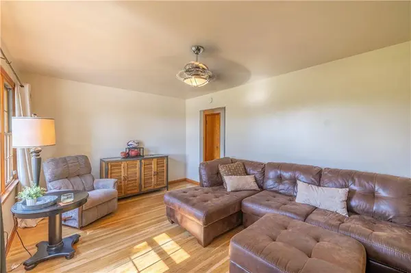 813 Berry RD, Greenwood, IN 46143