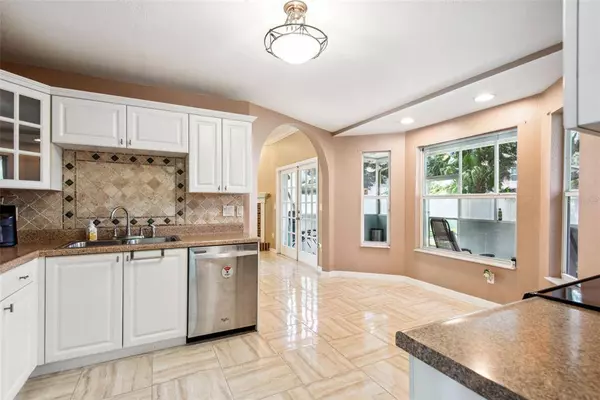 11601 BRANCH MOORING DR, Tampa, FL 33635