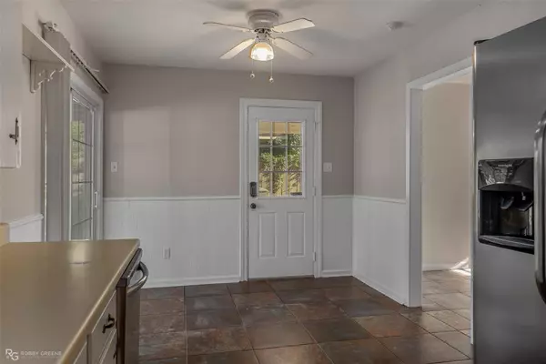 4215 Paul Street, Bossier City, LA 71112