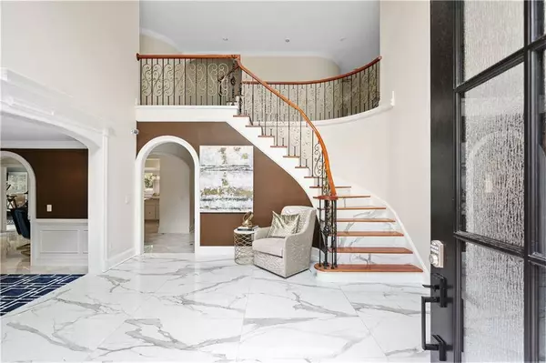 300 River Bluff Pkwy, Roswell, GA 30075