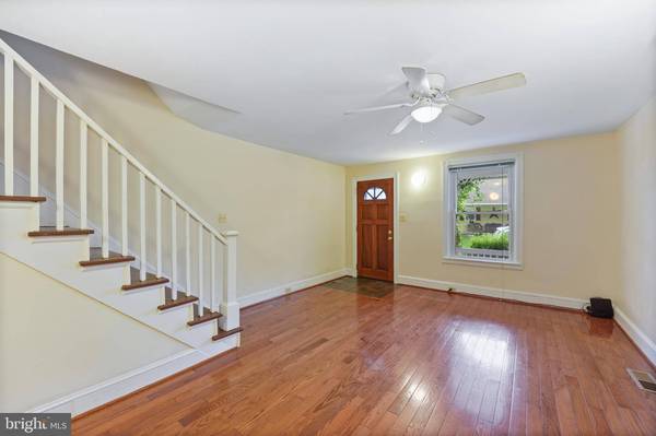 430 4TH AVE, Parkesburg, PA 19365