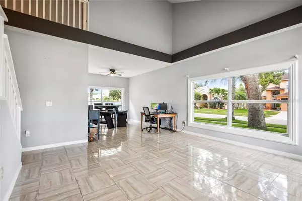 11601 BRANCH MOORING DR, Tampa, FL 33635