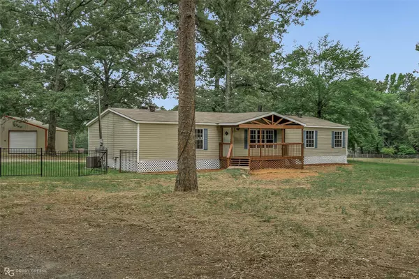 220 Cypress Lake Circle, Benton, LA 71006