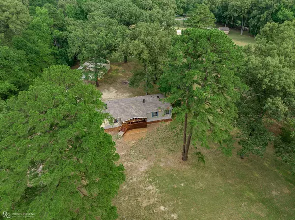 220 Cypress Lake Circle