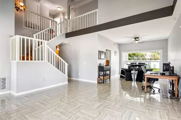 11601 BRANCH MOORING DR, Tampa, FL 33635