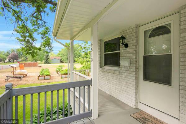 4519 Chowen AVE N, Robbinsdale, MN 55422