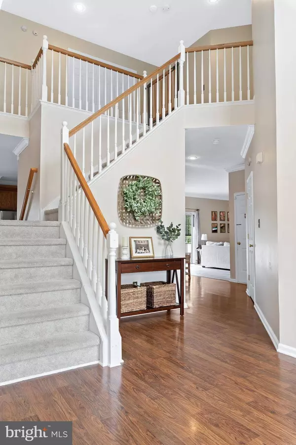 11 KINDLE CT, Clayton, NJ 08312