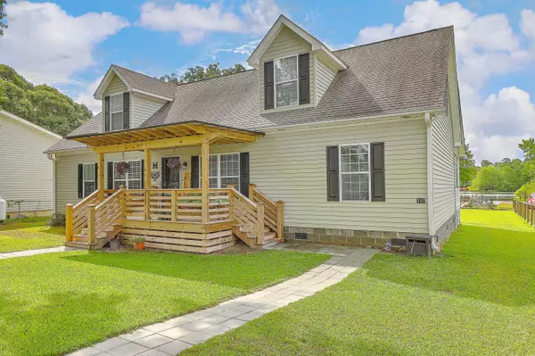107 Mourning Dove Drive, Bonneau, SC 29431