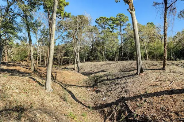 0 Deerwood DR, Houston, TX 77042