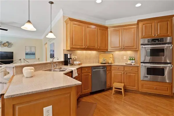 1544 Blue Bird WAY, Cumming, GA 30041