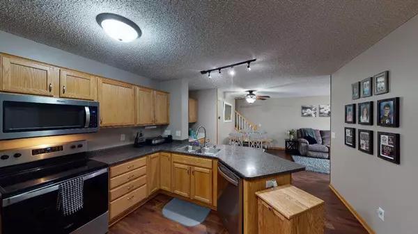 18083 Vance CIR NW, Elk River, MN 55330