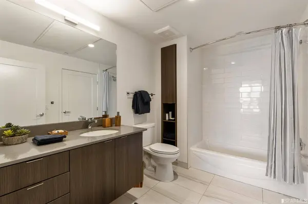 200 Linden AVE, South San Francisco, CA 94080