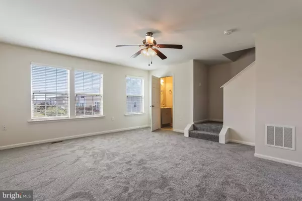 103 DESERT ROSE WAY, Martinsburg, WV 25404