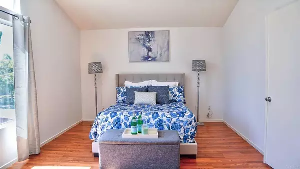 875 Camino Del Sol, Chula Vista, CA 91910