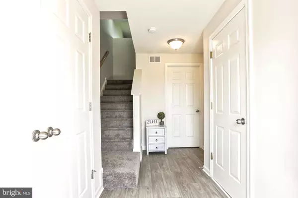 103 DESERT ROSE WAY, Martinsburg, WV 25404