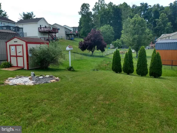 41 ORION PL, Martinsburg, WV 25404