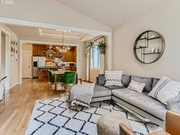 17807 SW ROBERT LN, Beaverton, OR 97078