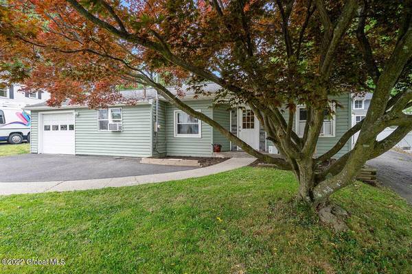 704 New Salem rd, Voorheesville, NY 12186