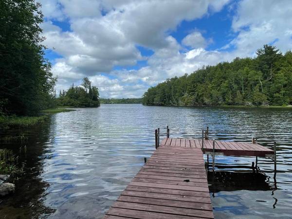 7964 ARMOUR LAKE RD, Presque Isle, WI 54557
