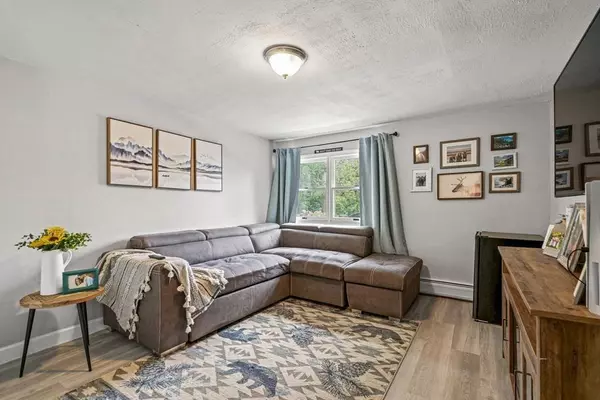 23 Shore Dr., Dracut, MA 01826