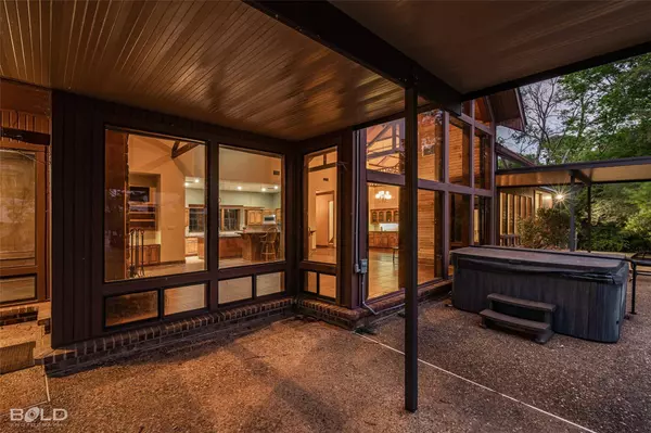 1125 E Pine Island Road, Shreveport, LA 71107