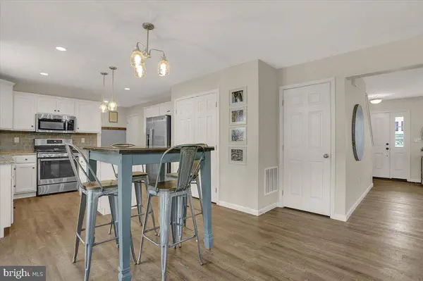 1627 LOWELL LN, New Cumberland, PA 17070