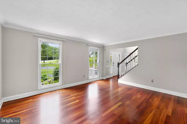 4105 BRITTANY DR, Ellicott City, MD 21043