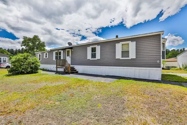 9 Nottingwood LN, Merrimack, NH 03054