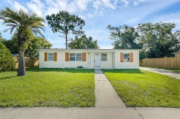 937 SHORECREST AVE, Deltona, FL 32725