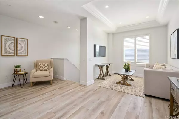 107 Waldorf, Irvine, CA 92612