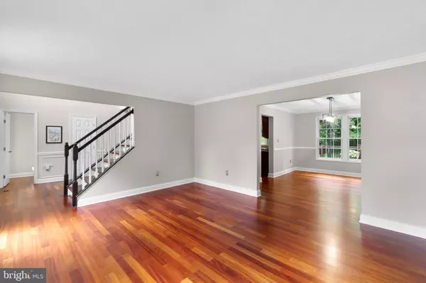 4105 BRITTANY DR, Ellicott City, MD 21043