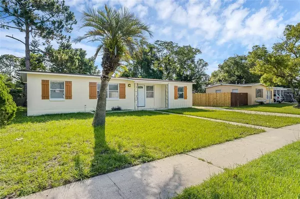 937 SHORECREST AVE, Deltona, FL 32725