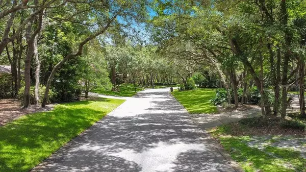 1748 FOUNTAINHEAD DR, Lake Mary, FL 32746