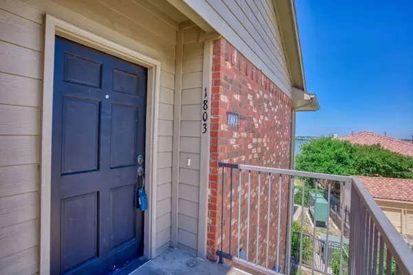 1803 Signal Ridge Place, Rockwall, TX 75032