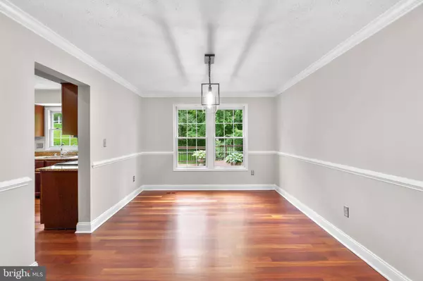 4105 BRITTANY DR, Ellicott City, MD 21043