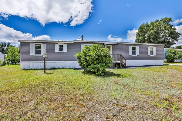 9 Nottingwood LN, Merrimack, NH 03054