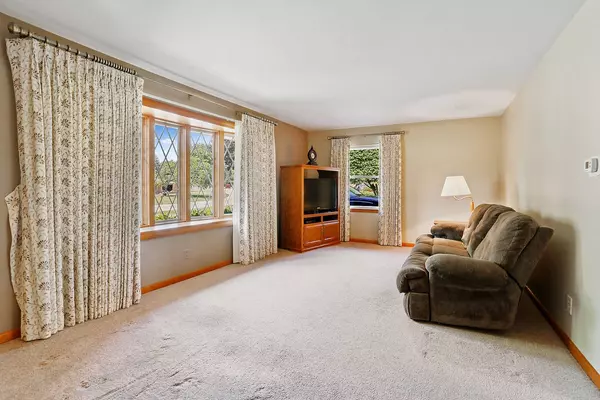 925 Maryville DR, Lockport, IL 60441