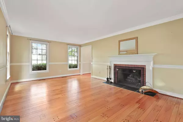 18025 SHAFFERS MILL RD, Mount Airy, MD 21771