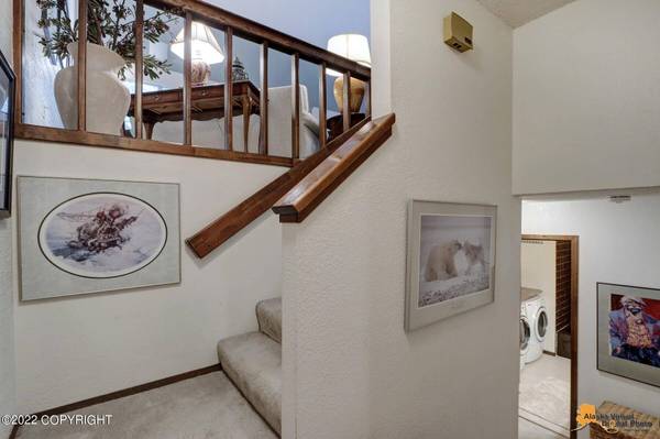 1009 Potlatch Circle, Anchorage, AK 99503