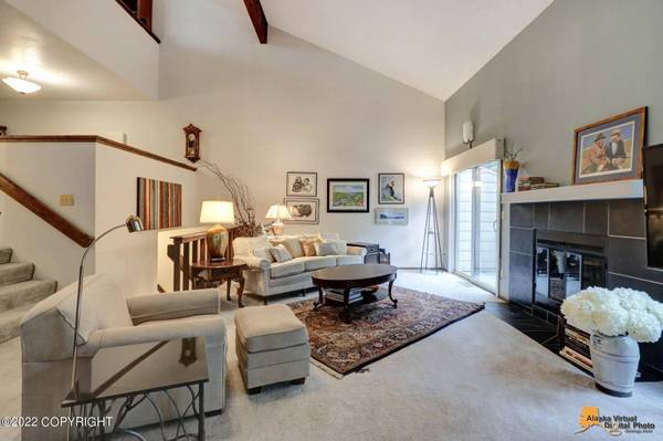 1009 Potlatch Circle, Anchorage, AK 99503