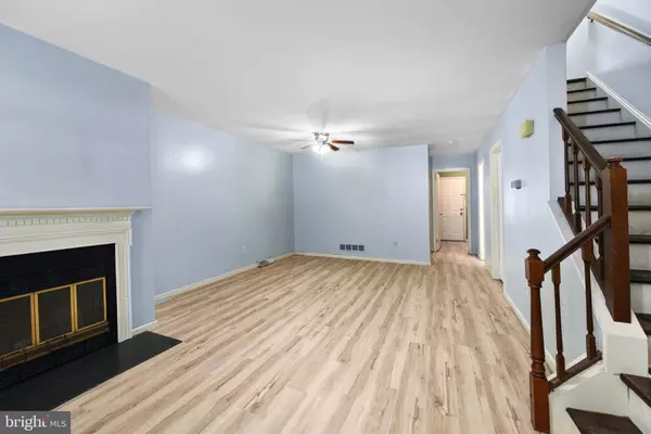 834 WOODCREST DR, Dover, DE 19904