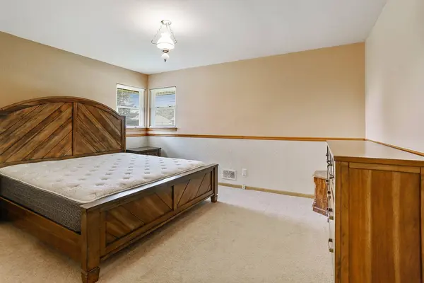 925 Maryville DR, Lockport, IL 60441