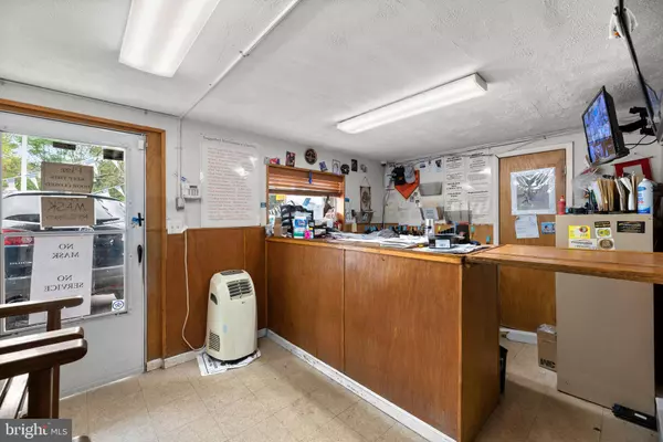 2311 BELAIR RD, Baltimore, MD 21213