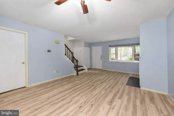 834 WOODCREST DR, Dover, DE 19904