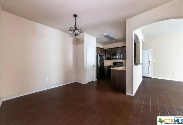 302 Rosalie DR, New Braunfels, TX 78130