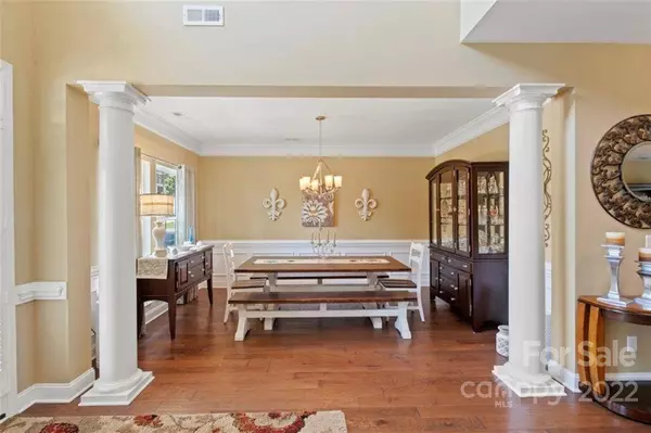 401 Waterlynn RD, Mooresville, NC 28115