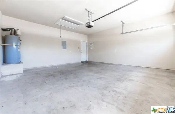 302 Rosalie DR, New Braunfels, TX 78130