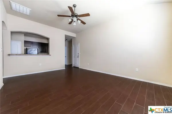 302 Rosalie DR, New Braunfels, TX 78130