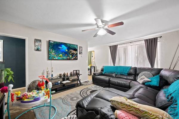 3135 Ronald CT, Spring Valley, CA 91977