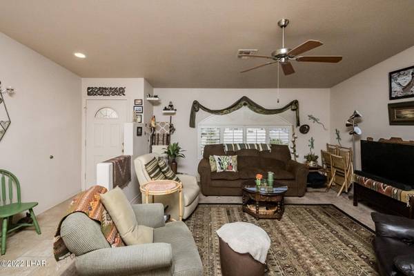 3737 Chesapeake Blvd, Lake Havasu City, AZ 86406